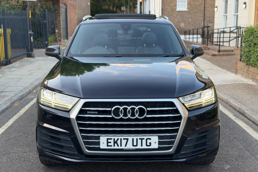 Audi Q7 